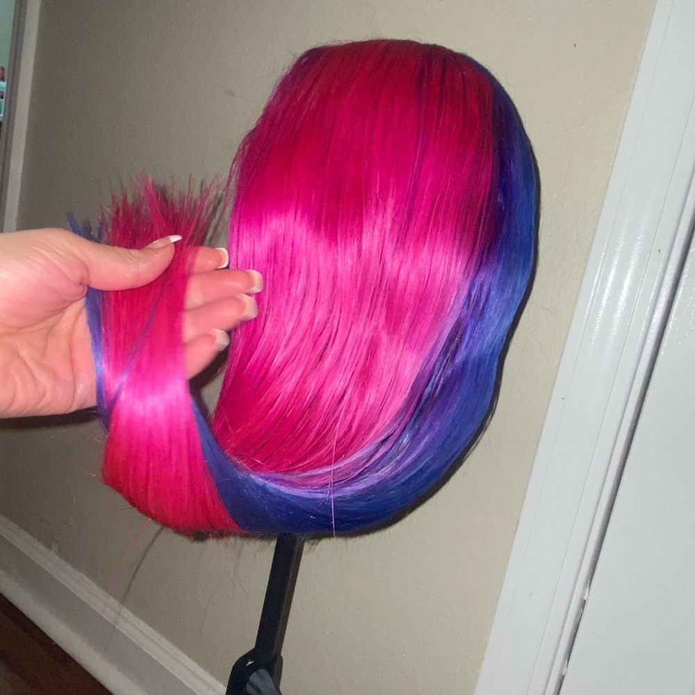 100% human hair customized wig. Split color. 13x4 lace. 180 density.